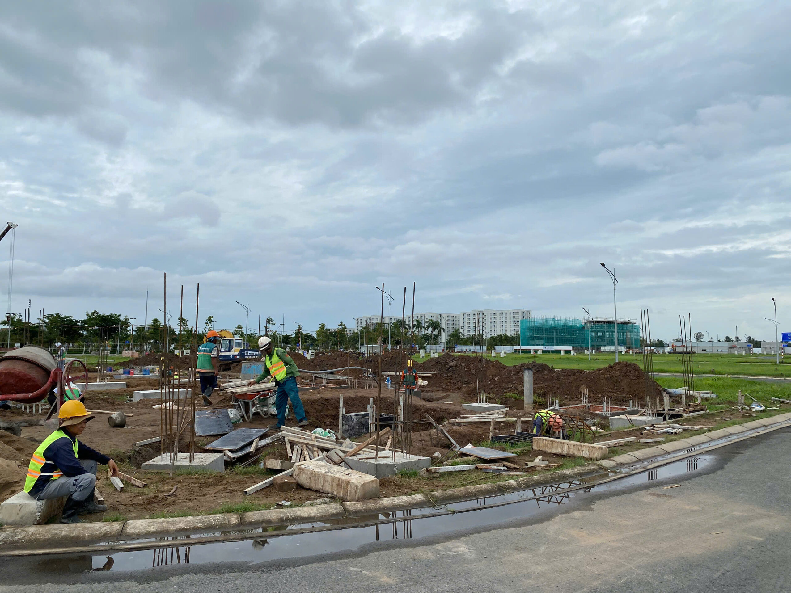 Hoàn thiện móng cọc – Sẵn sàng bước vào giai đoạn xây dựng nổi