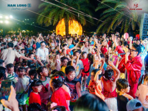 Trung Thu sum vầy đô thị