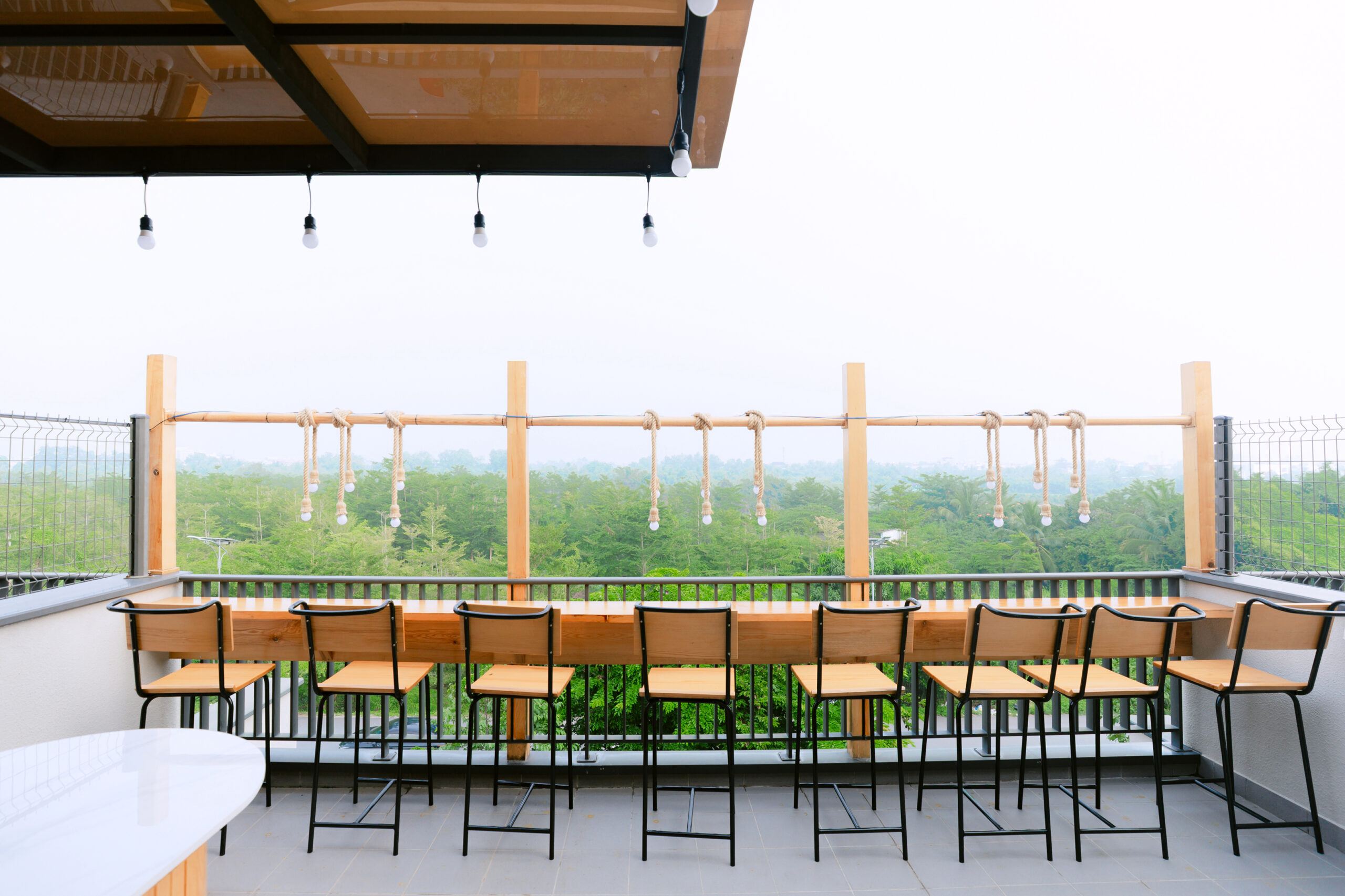 Không gian sân thượng CATA House