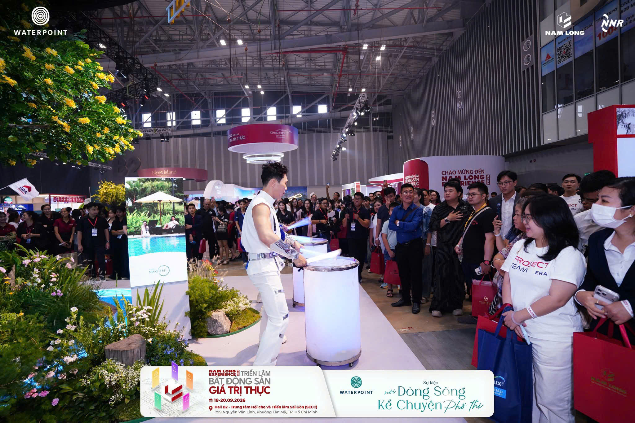 Khách hàng tham quan Waterpoint tại Nam Long Experience 2026